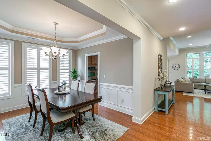523 Dairy Glen Rd, Chapel Hill, NC 27516