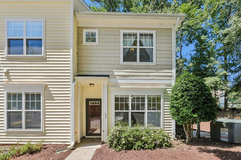 523 Elm Ave, Wake Forest, NC 27587