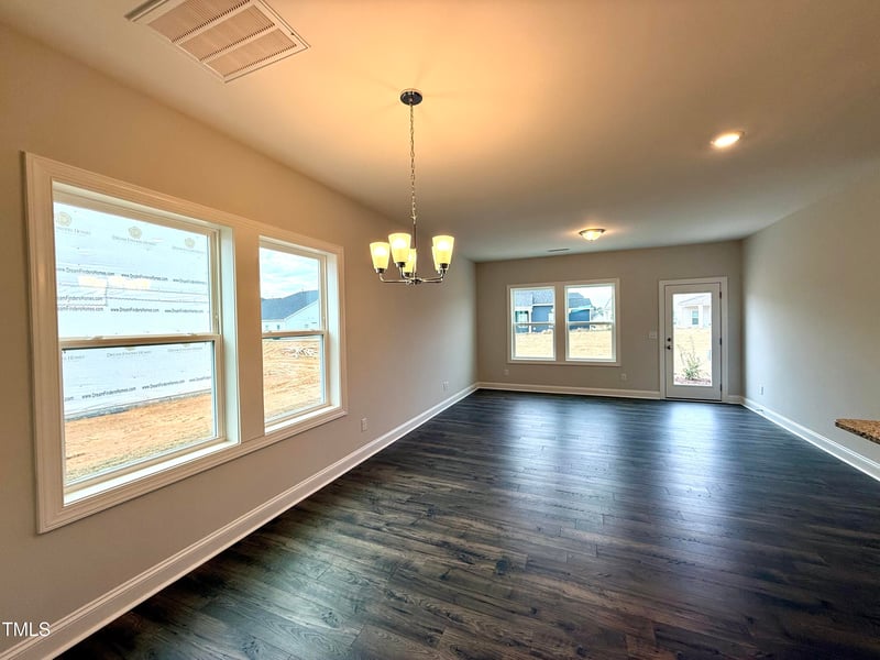 523 Eversden Dr, Zebulon, NC 27597