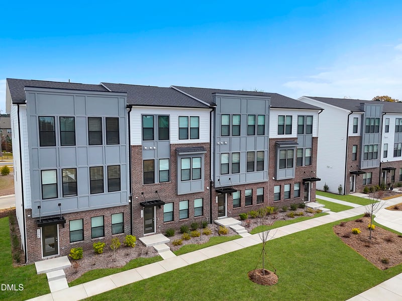 523 Hedrick Rdg Rd, Cary, NC 27519