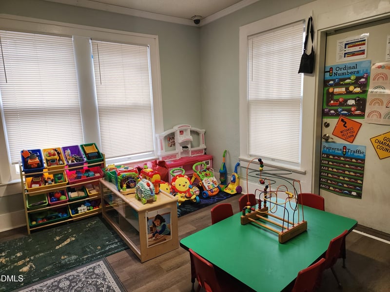 523 Main St, Fuquay Varina, NC 27526