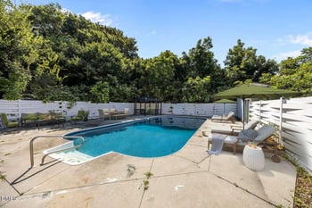 523 E Main St, Haw River, NC 27258