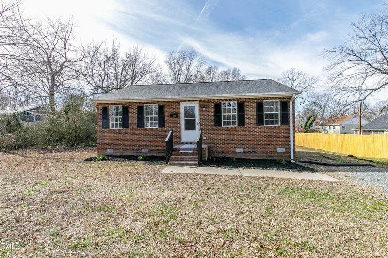 523 Maryland Ave, Burlington, NC 27215