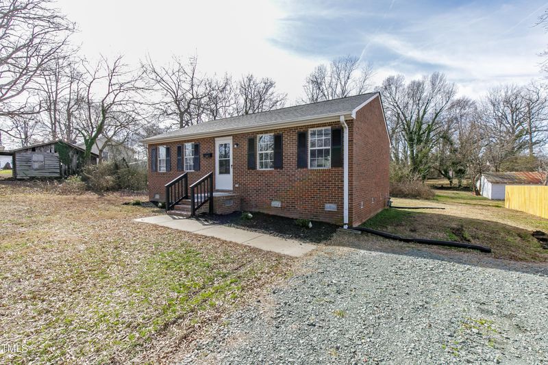 523 Maryland Ave, Burlington, NC 27215