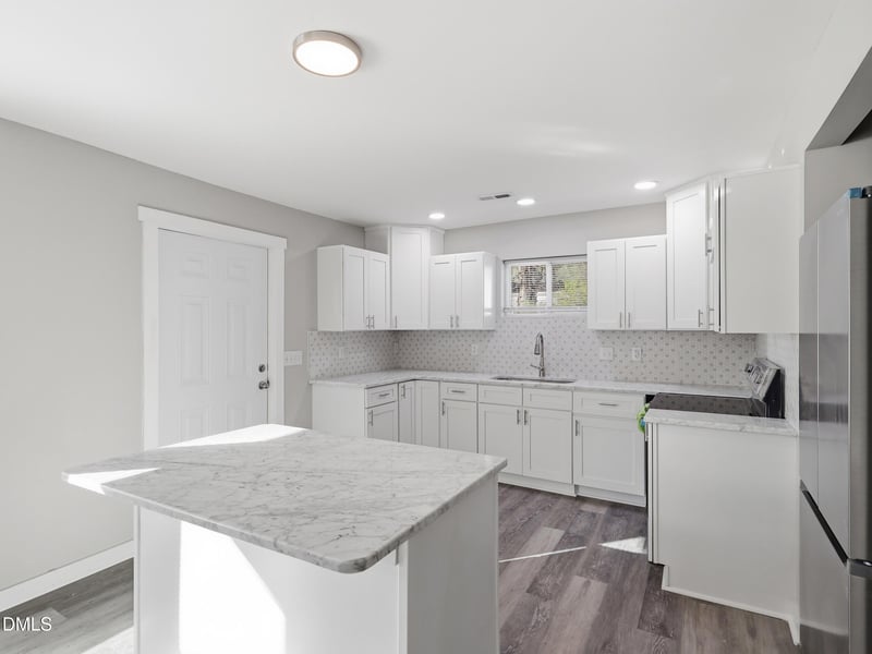 523 Nelson Ave, Wake Forest, NC 27587