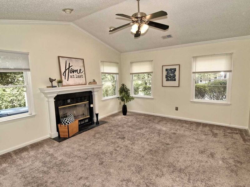 523 Touchstone Dr, Durham, NC 27713