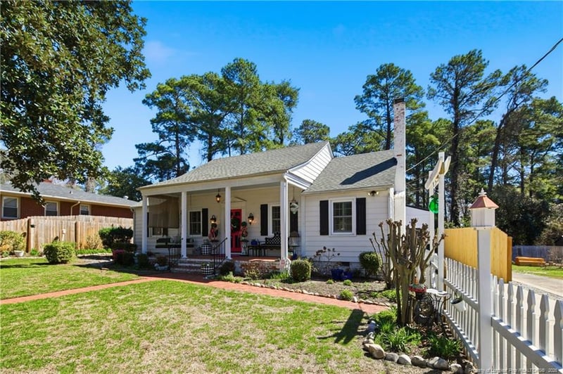 523 Vista Dr, Fayetteville, NC 28305