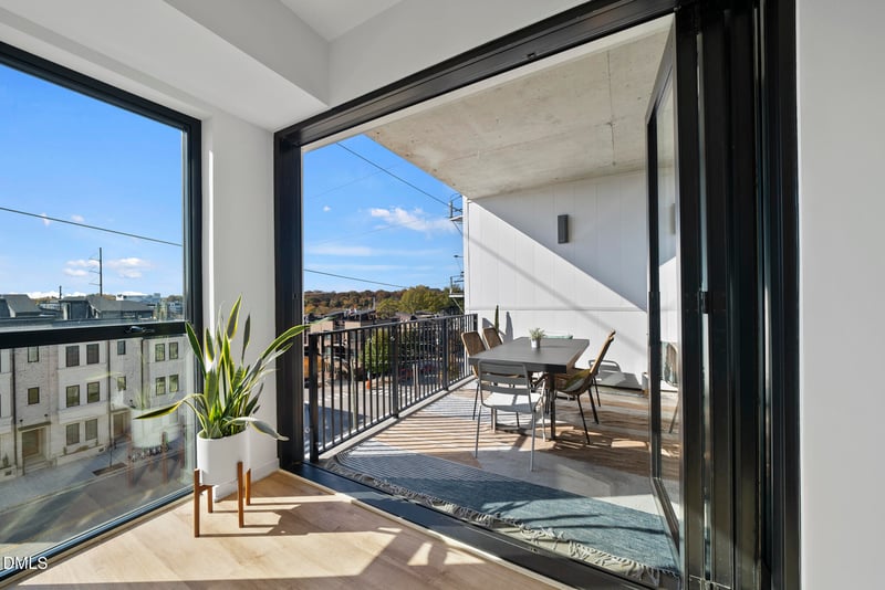 523 West St #310, Raleigh, NC 27601