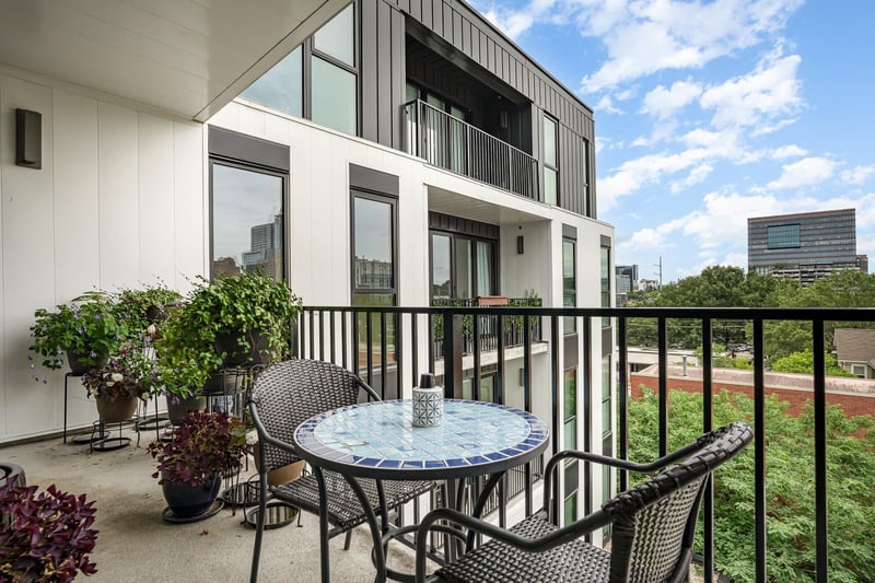 523 West St #402, Raleigh, NC 27601