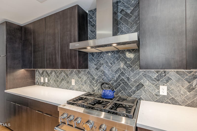 523 West St #402, Raleigh, NC 27601