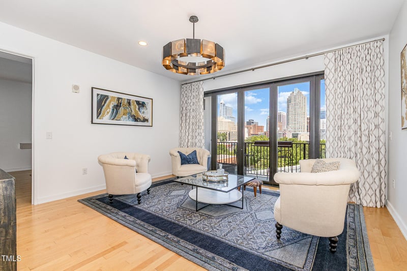523 West St #402, Raleigh, NC 27601