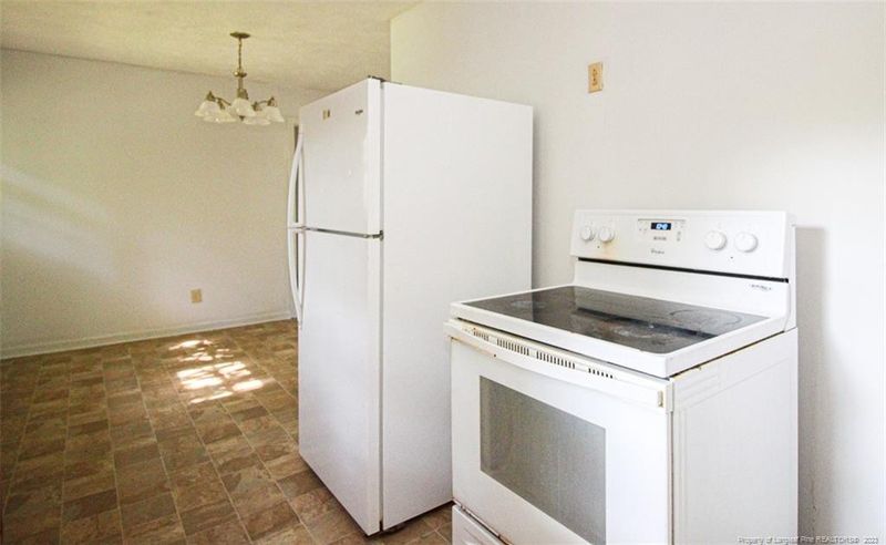 5230 Pala Verde Dr, Fayetteville, NC 28304