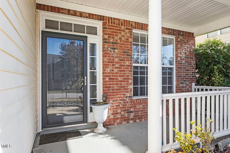 5230 Portside Ln, Raleigh, NC 27610
