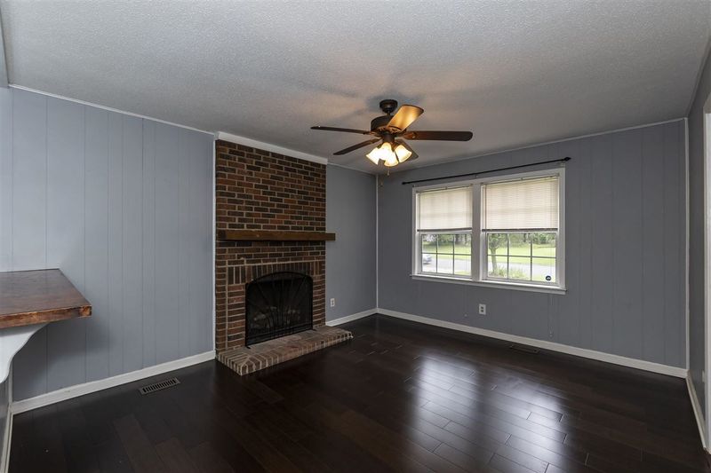 5230 Whippoorwill St, Durham, NC 27704