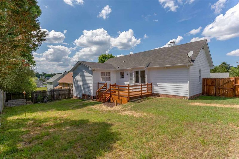 5232 Cottage Bluff Ln, Knightdale, NC 27545