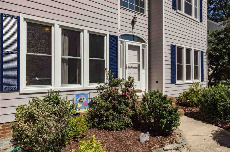 5232 Knightsbridge Way, Raleigh, NC 27604