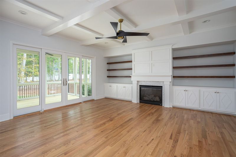 5232 Milner Dr, Raleigh, NC 27606