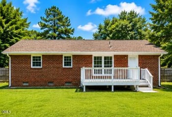 5233 Butternut Dr, Fayetteville, NC 28304
