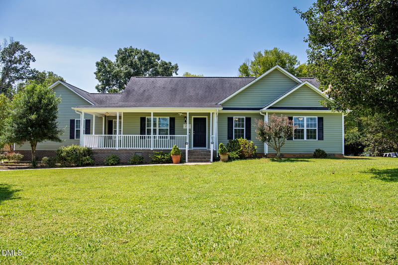 5235 Salem Woods Dr, Graham, NC 27253