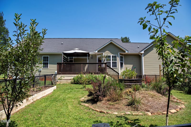 5235 Salem Woods Dr, Graham, NC 27253