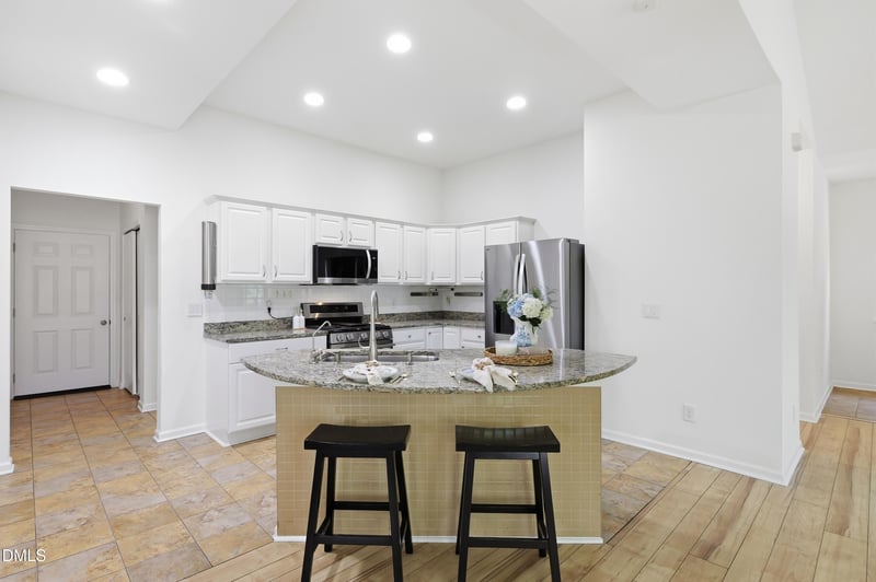 5237 Niagra Dr, Chapel Hill, NC 27517