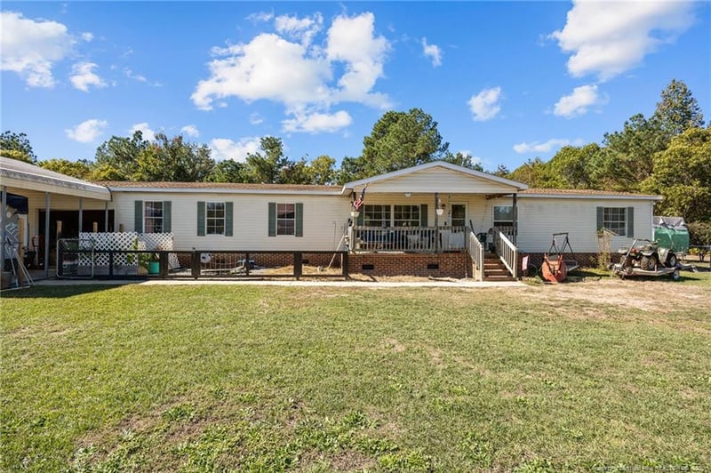 5238 Perry Oliver Dr, Hope Mills, NC 28348