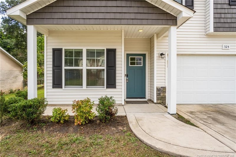 524 Abbottswood Dr, Fayetteville, NC 28301