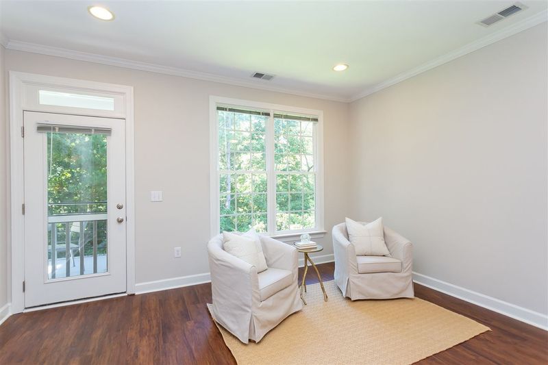 524 Aberdeen Dr #106, Chapel Hill, NC 27516