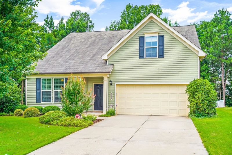 524 Applecross Dr, Mebane, NC 27302