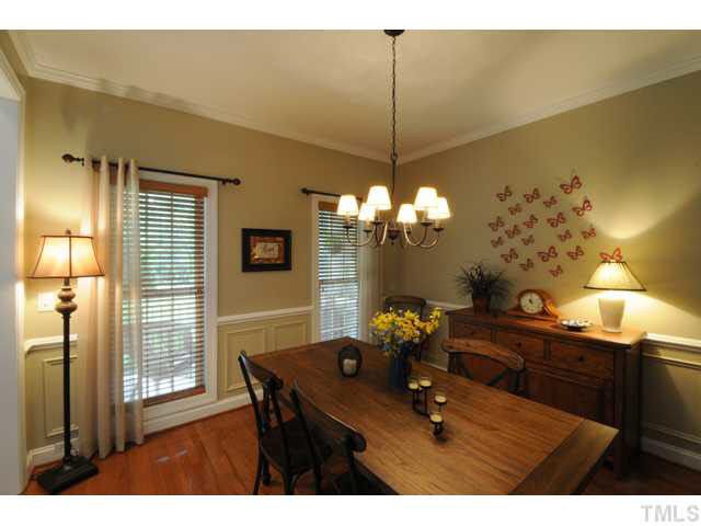 524 Barrett Ln, Hillsborough, NC 27278