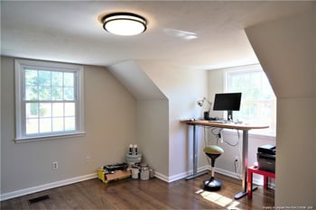 524 Country Club Dr, Fayetteville, NC 28301