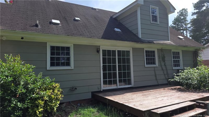 524 Country Club Dr, Fayetteville, NC 28301