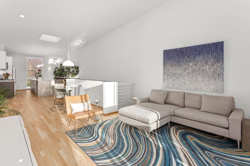 524 N Mangum St #8, Durham, NC 27701