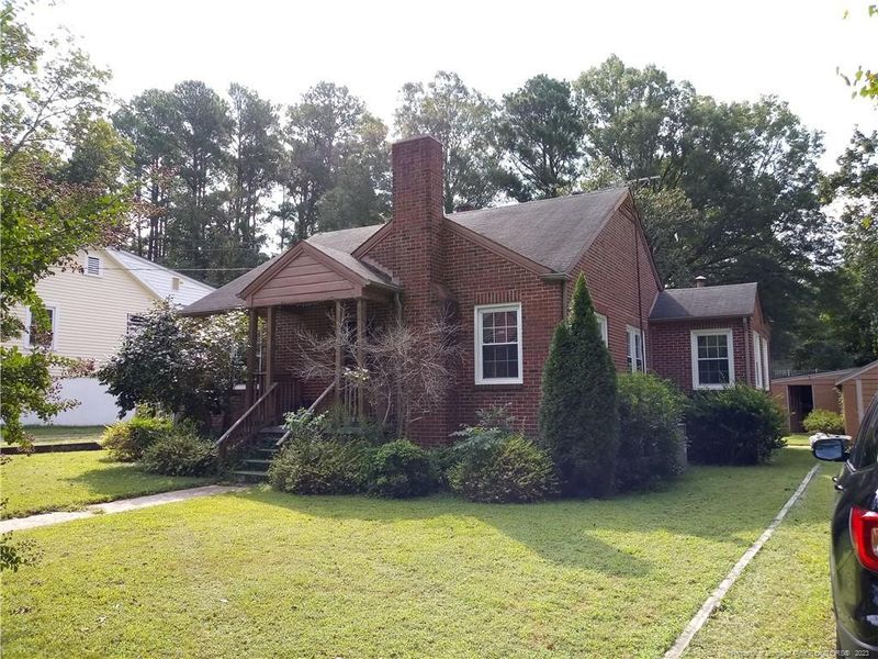 524 Maple Ave, Sanford, NC 27330
