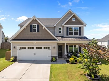 524 Richlands Cliff Dr, Youngsville, NC 27596