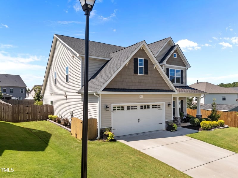 524 Richlands Cliff Dr, Youngsville, NC 27596