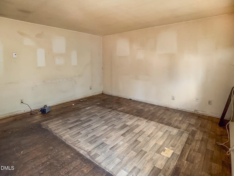 524 Tuliptree Rd, Hillsborough, NC 27278