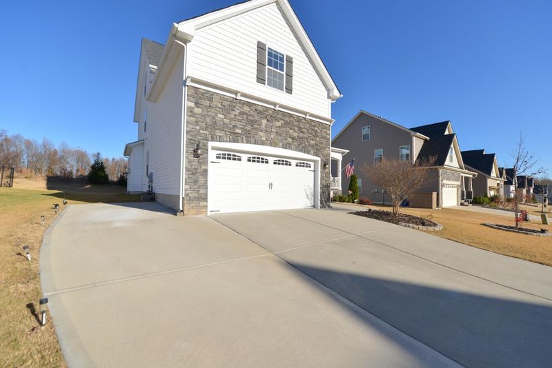 524 Walker Ranch Dr, Fuquay Varina, NC 27526