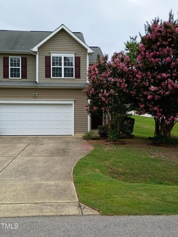 524 Woodson Dr, Clayton, NC 27527