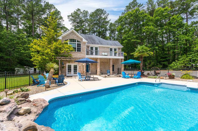 5240 Beaver Creek Rd, New Hill, NC 27562