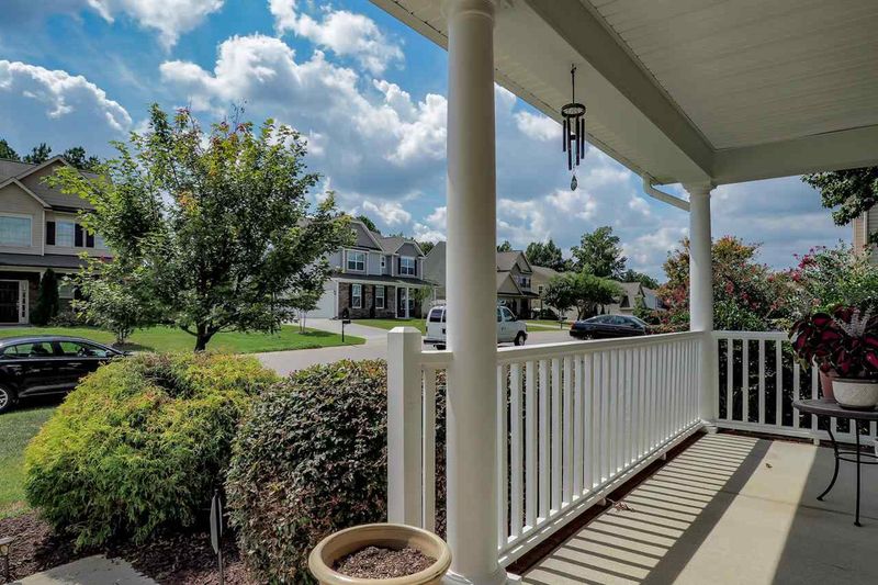 5245 Emerald Spring Dr, Knightdale, NC 27545