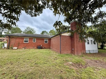 5246 Sundown Dr, Fayetteville, NC 28303