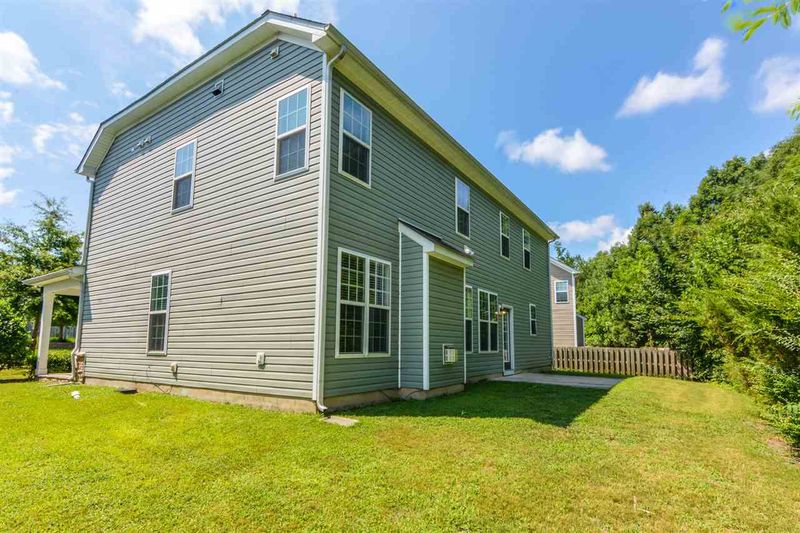 5248 Holly Ridge Farm Rd, Raleigh, NC 27616