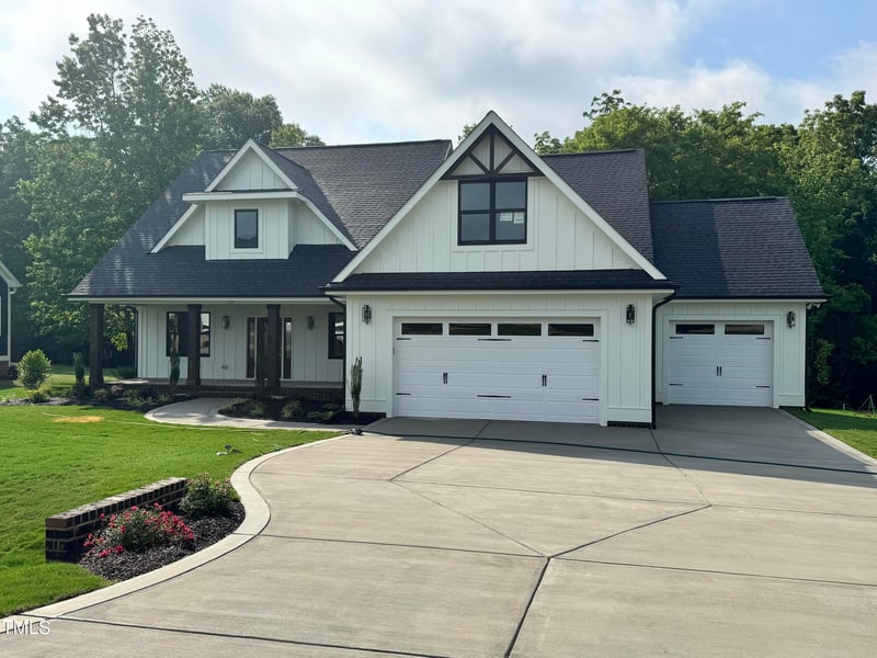 525 Allesandra Dr, Clayton, NC 27527