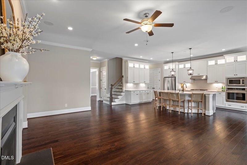 525 Ancient Oaks Dr, Holly Springs, NC 27540