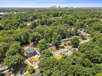 525 Barksdale Dr, Raleigh, NC 27604