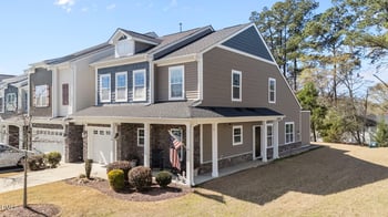 525 Barneswyck Dr, Fuquay Varina, NC 27526