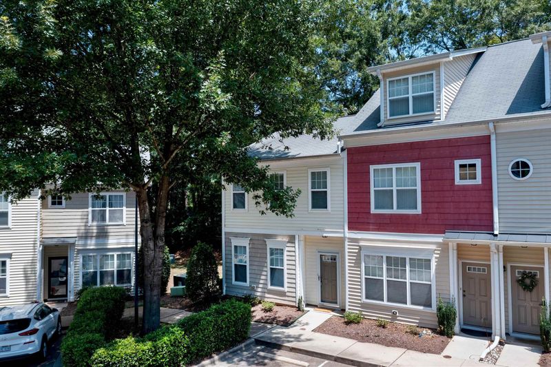 525 Elm Ave, Wake Forest, NC 27587