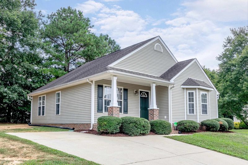 525 Flaherty Ave, Wake Forest, NC 27587