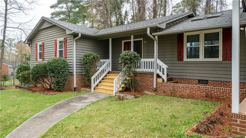 525 Forrest Dr, Sanford, NC 27330